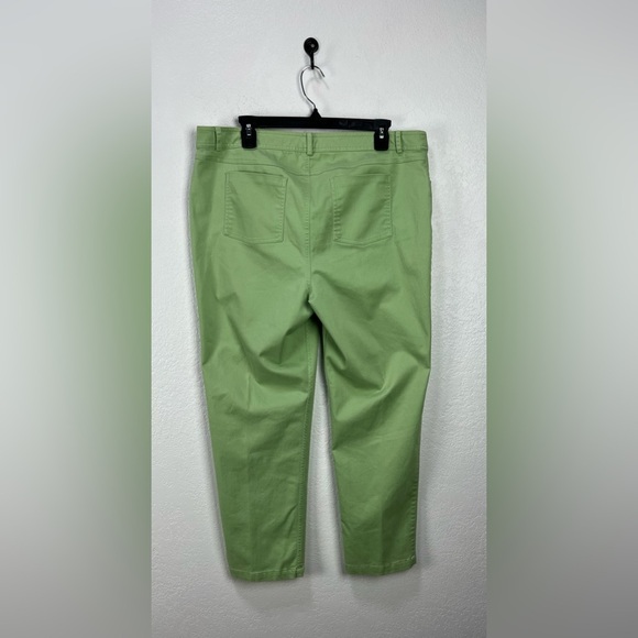 Crown & Ivy Women’s Light Green Trousers Slip On Sz 14 Career Office Core Chic - Picture 3 of 8